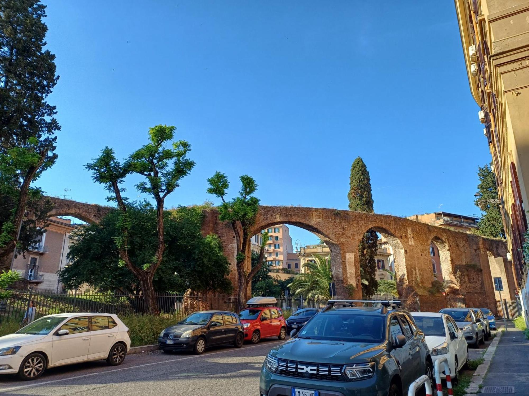 Acquedotto Di Nerone Hotel Rome Exterior photo